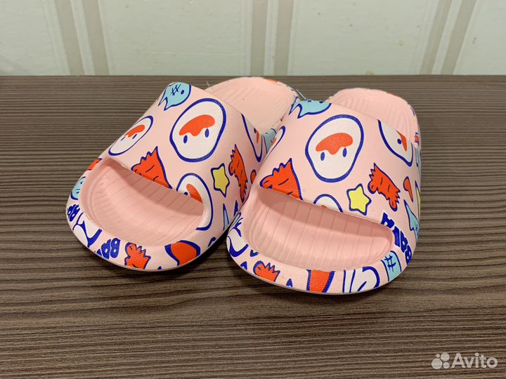 Сланцы на девочку