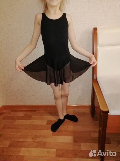 Купальник гимнастический с юбкой