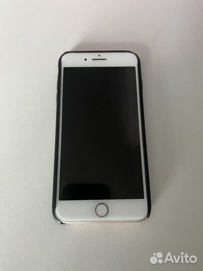 iPhone 8 Plus, 64 ГБ