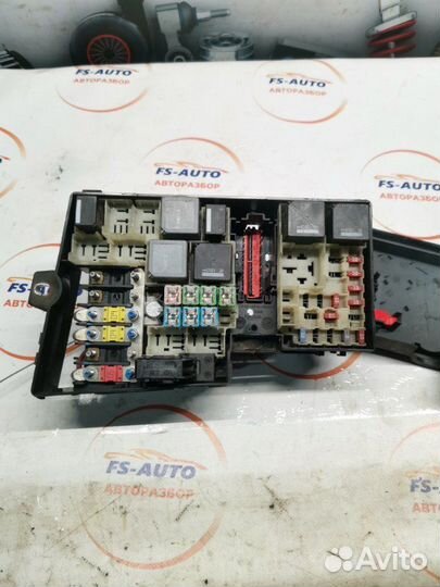 Блок предохранителей Ford Focus 2 универсал 1.6