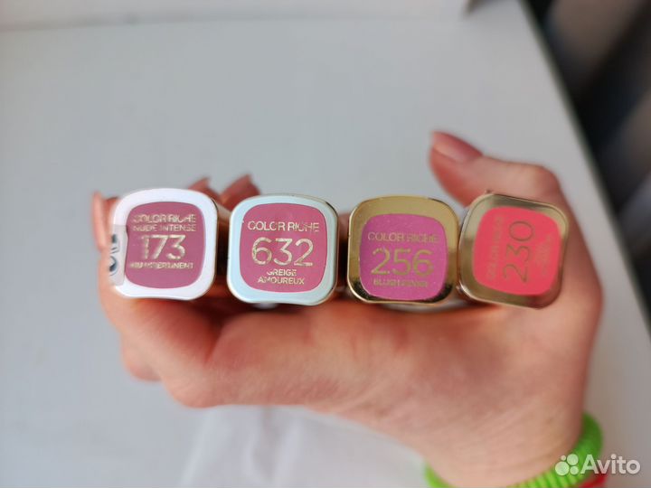 Помада Loreal. Набор 4 тестера. Нюд