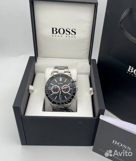 Наручные часы Hugo Boss HB1513922 с хронографом