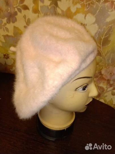 Женский берет ангора бу