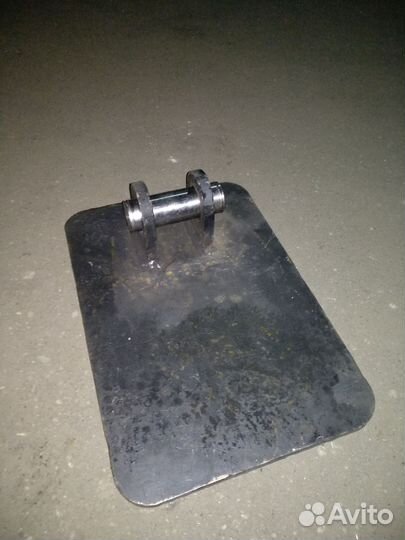 Опора лапа аутригера 11885475 для Volvo BL 61/71