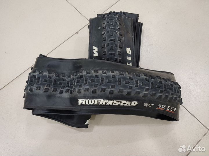 Покрышки Maxxis Forekaster 29*2.35