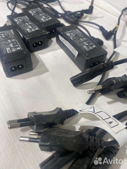 Блок питания для ноутбука 19v, 2.1A