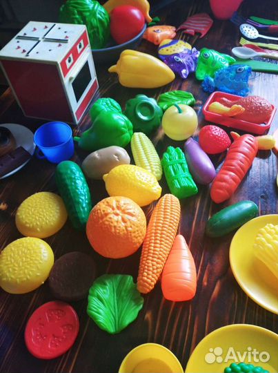 Посуда+овощи и фрукты+ плита