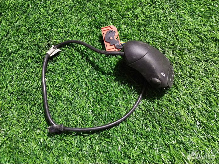 Кнопка управления магнитолой Renault Megane