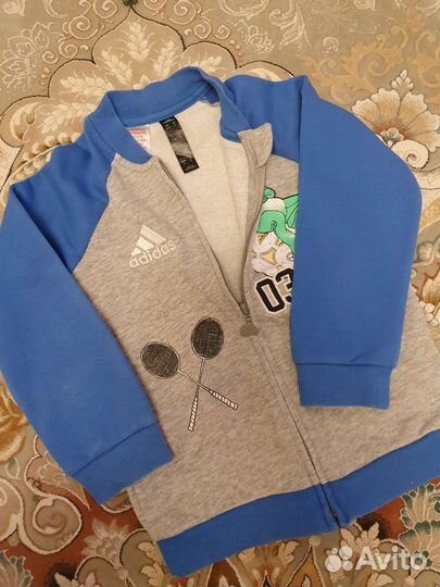 Костюм adidas, рубашка mayoral