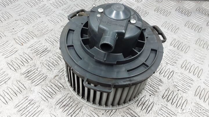 Моторчик печки Mazda 3 BK рест. 2006 BP4K61B10