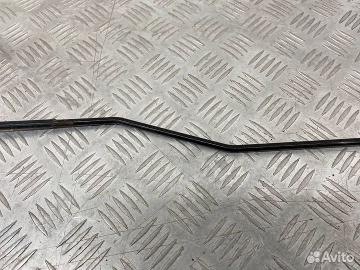 Б/У Держатель капота Mercedes Benz Vaneo W414