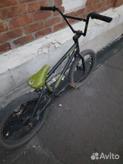 Трюковой велосипед bmx