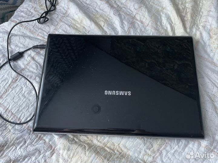 Ноутбук samsung