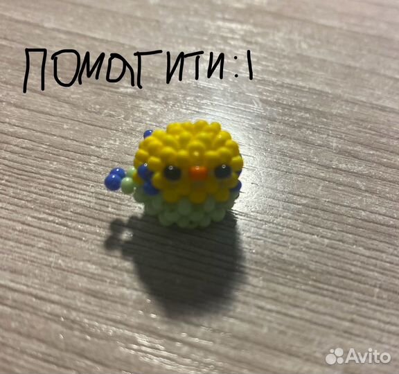 Сережки,чокеры,фигурки из бисера,бижутерия