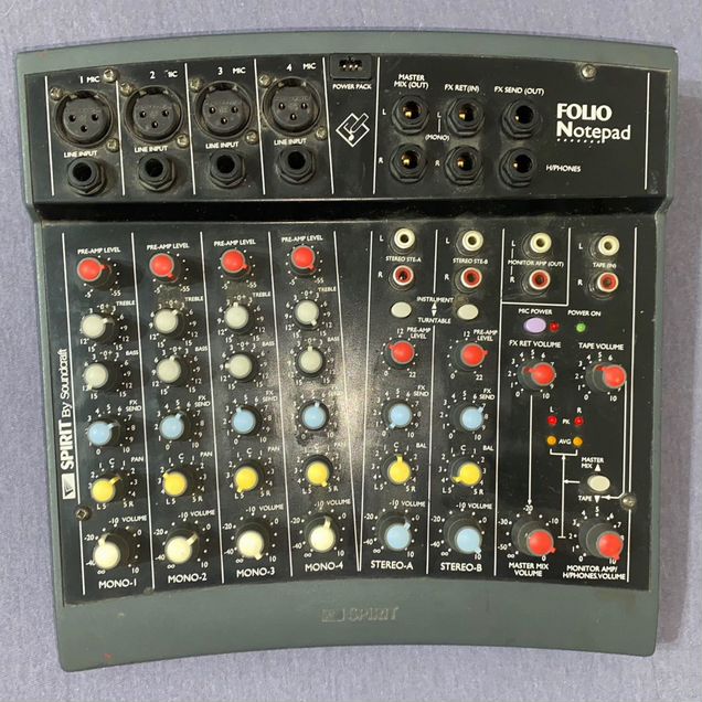 Микшерный пульт Soundcraft Spirit Folio Notepad
