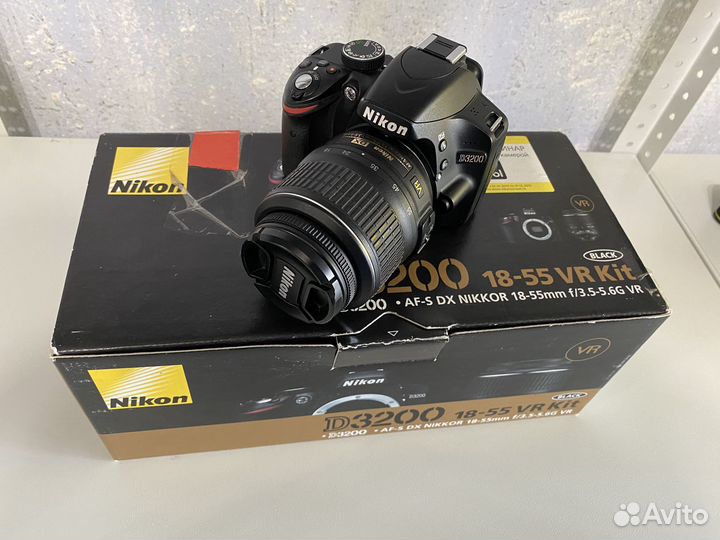 Зеркальная камера Nikon D3200 Kit (пробег 22к)
