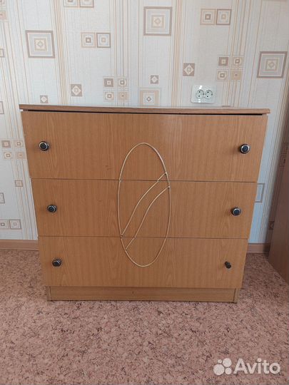 Шкафы и комоды бу