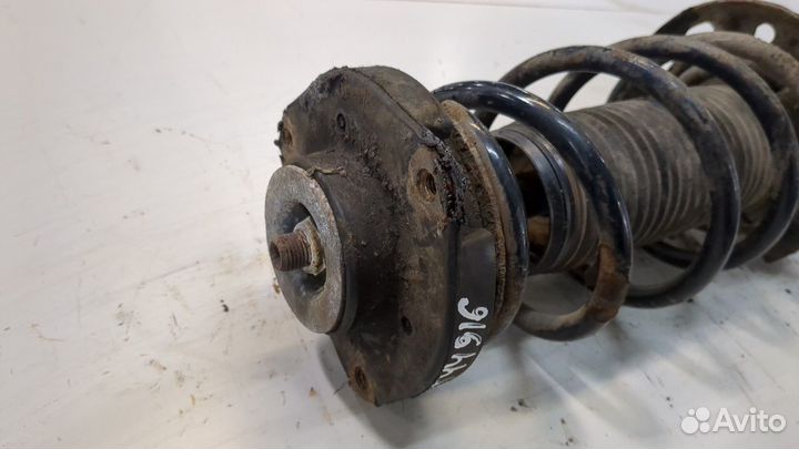 Амортизатор подвески левый передний Volkswagen Golf 6