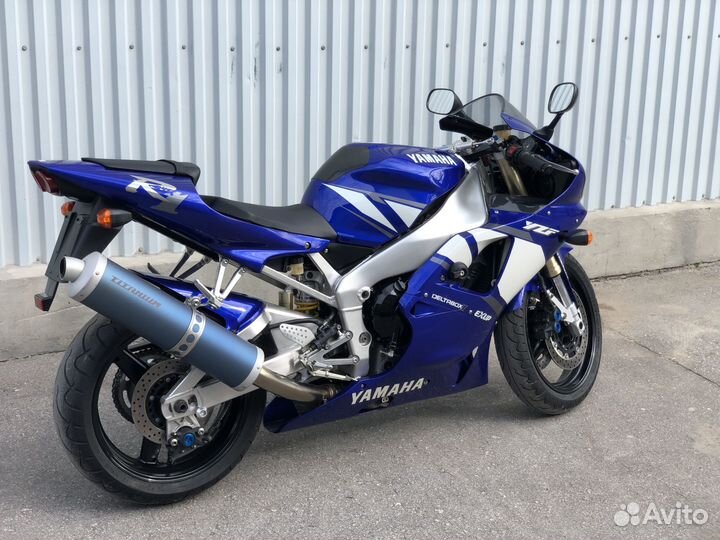 Yamaha YZF-R1 пробег 3400км