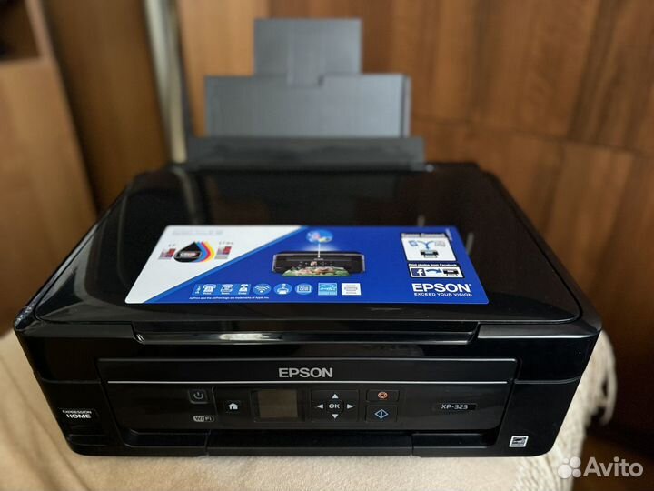 Струйный цветной принтер сканер epson XP323