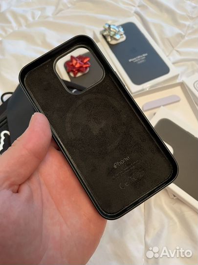 Чехол для iPhone с анимацией