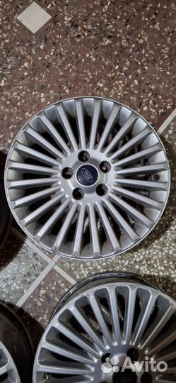 Форд Титаниум р16