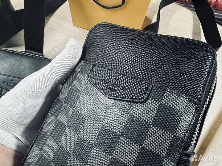 Сумка нагрудная Louis Vuitton