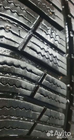 Michelin Pilot Alpin 4 255/40 R20
