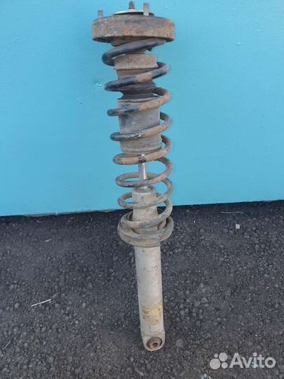 Заткни амортизатор на BMW e39