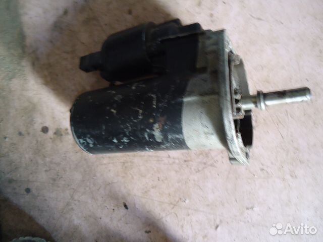 Стартер Фольксваген Гольф 3 1.4и