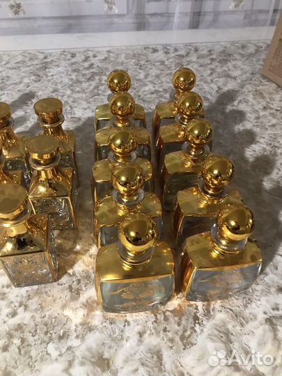Парфюмный бутыли сосуды