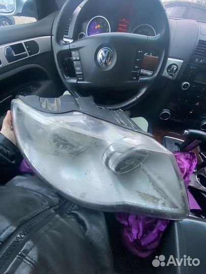 Фара на volkswagen touareg