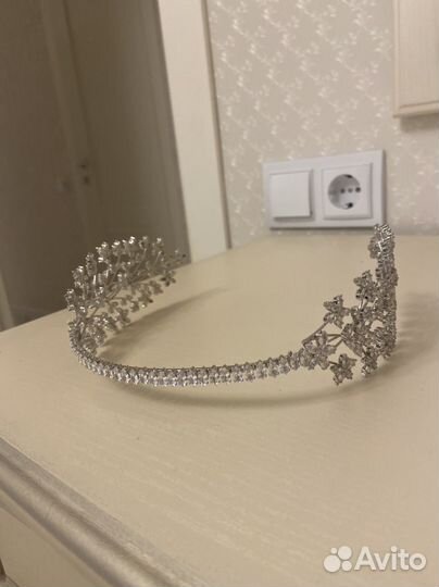 Корона тиара диадема