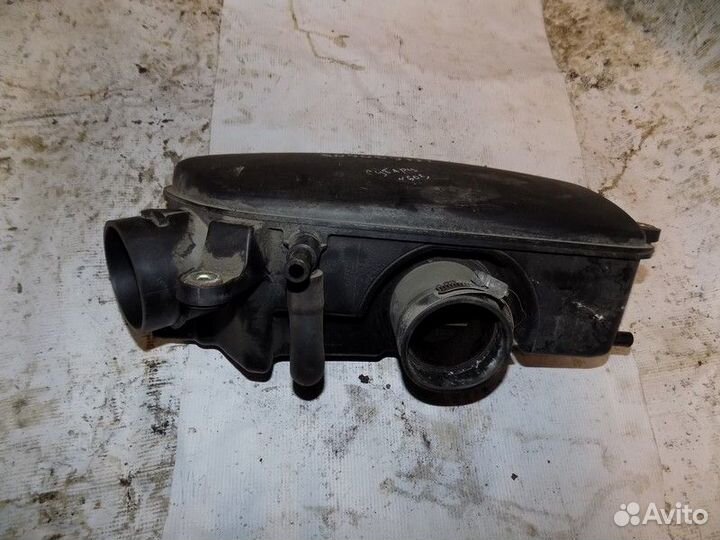 Резонатор воздушного фильтра Impreza (G12) 2007-20