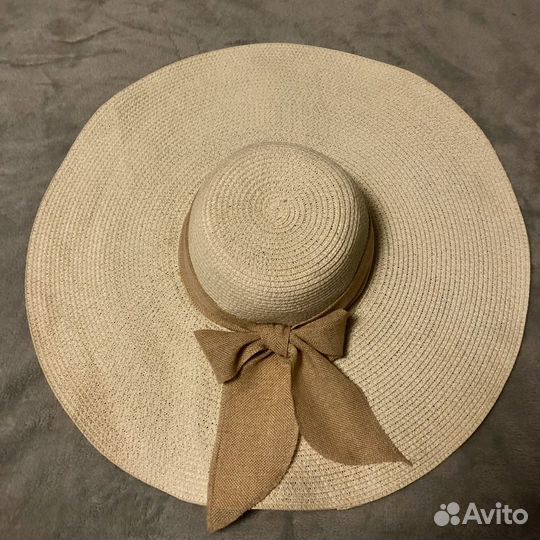 Шляпа женская с большими полями