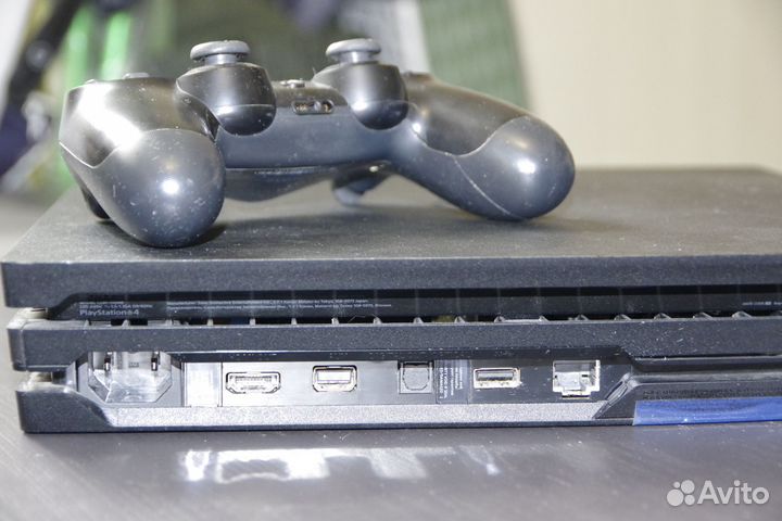 Sony PlayStation 4 pro 1tb
