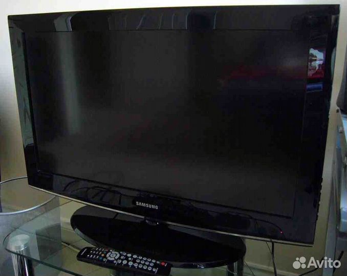 Samsung series 32. Samsung 4 Series 32. Телевизор Samsung le-32d403 32". Телевизор самсунг Series 4. Samsung 32s81.