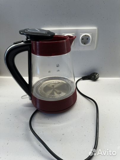 Чайник электрический Polaris