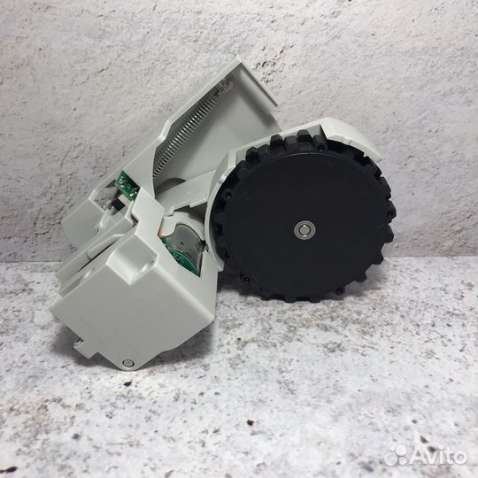Правое колесо xiaomi vacuum mop