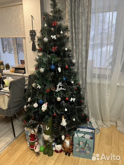 Елка искусственная