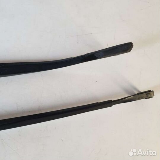 Щеткодержатели BMW 5 F10/F11/GTF07 2012г. 7182459