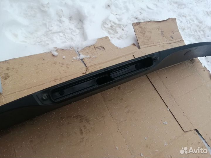 Спойлер крышки багажника Ford Focus 2