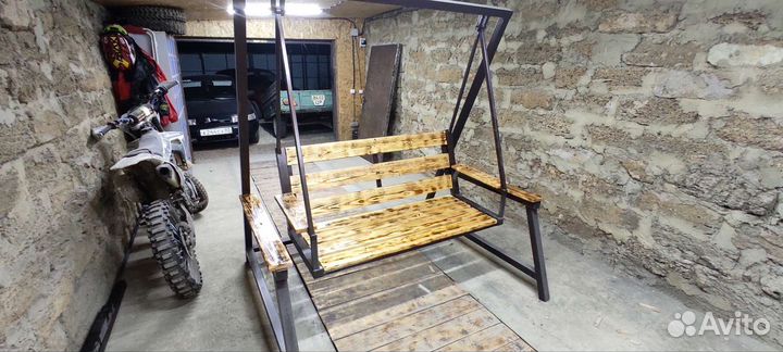 Садовые качели