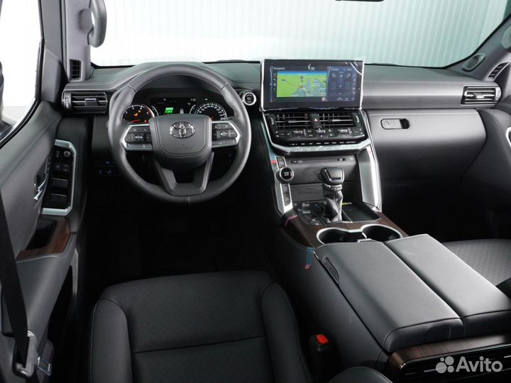 Toyota Land Cruiser 3.3 AT, 2023, 10 км