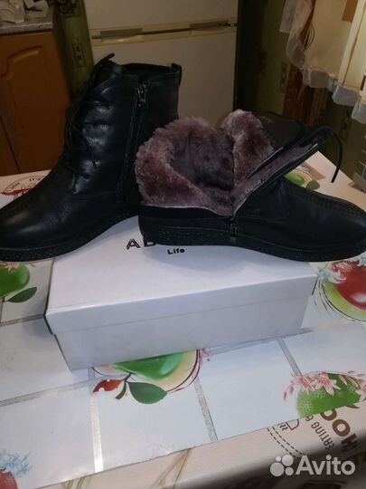 Ботинки женские