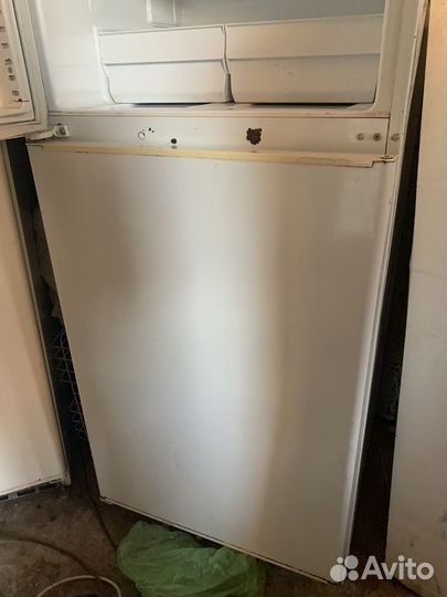 Холодильник бу