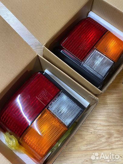 Фонарь задний Volkswagen Transporter T4