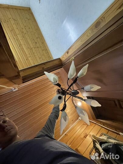 Люстра потолочная в готическом стиле