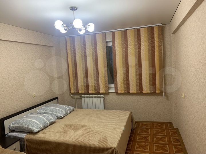 2-к. квартира, 54 м², 2/5 эт.