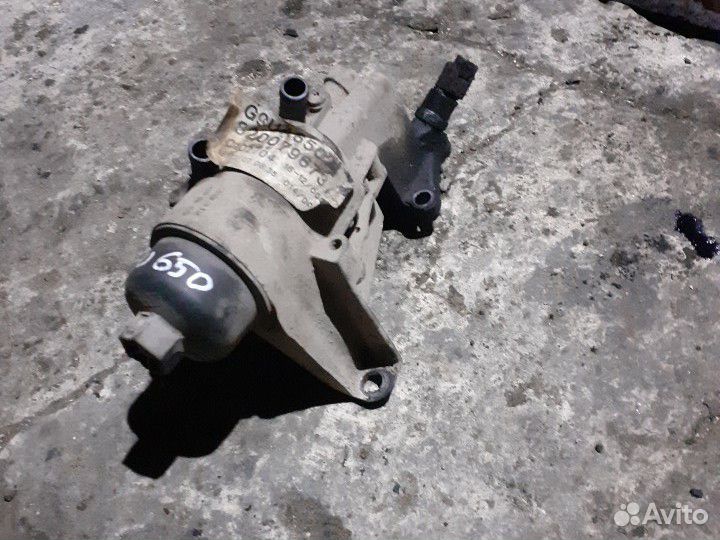 Корпус масляного фильтра Рено Мастер